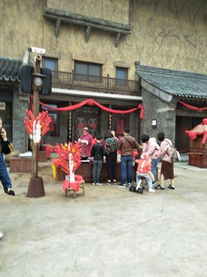 長沙華誼影視城好玩嗎 華誼影視城夜場票好玩嗎