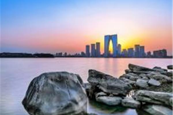 金雞湖八大景點有何特色? 金光湖景區(qū)門票多少錢