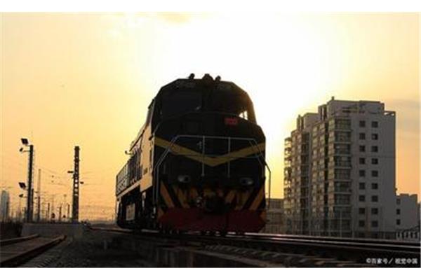 火車在哪里,一把美元2 火車在哪里